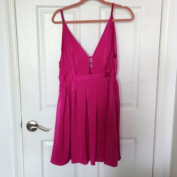 green emerald velvet dress Free People Sweet Nothings Midi Dress – Taryn x Philip Boutique main image 1